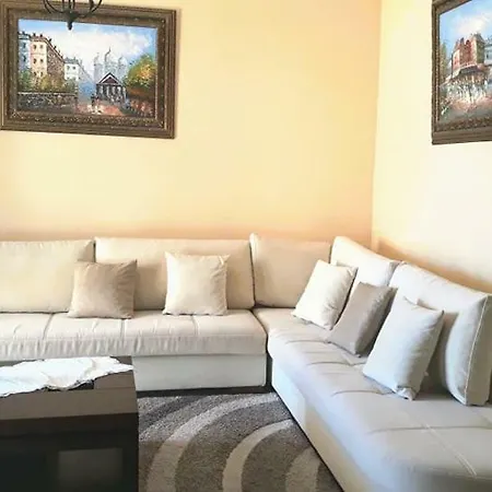Cleopatras House Corfu Center Apartmán *